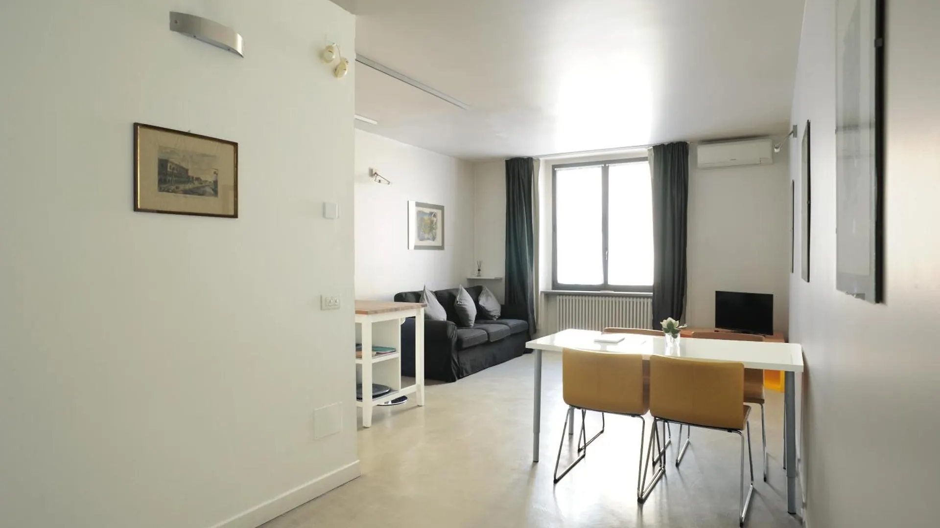 Loft Sant Ambrogio With Terrance Apartment Milan